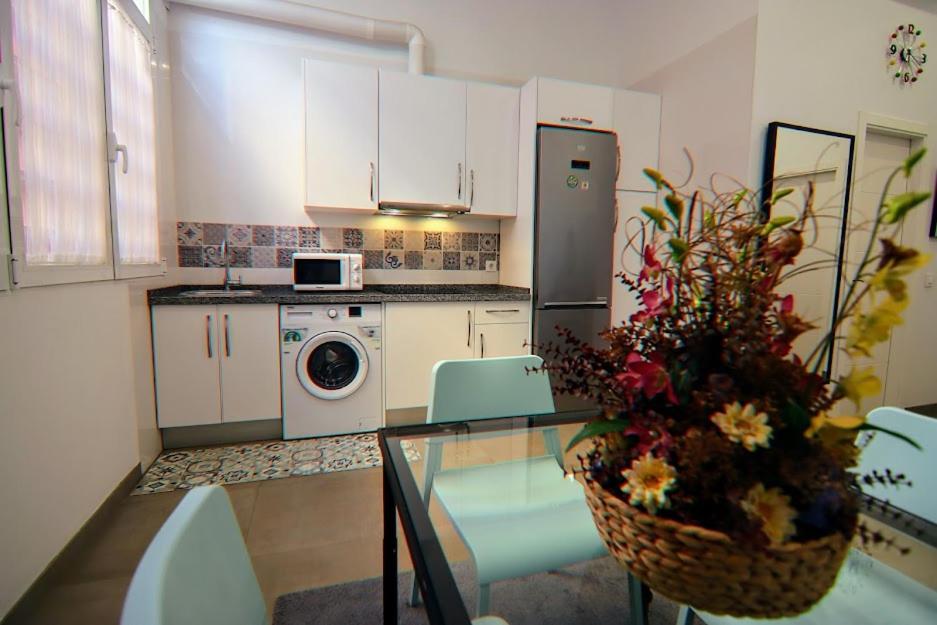 세비야 Luminoso Apartamento En El Corazon De Triana 아파트 외부 사진