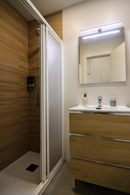 세비야 Luminoso Apartamento En El Corazon De Triana 아파트 외부 사진