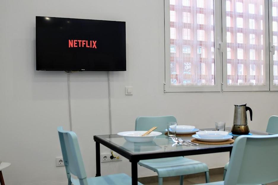 세비야 Luminoso Apartamento En El Corazon De Triana 아파트 외부 사진