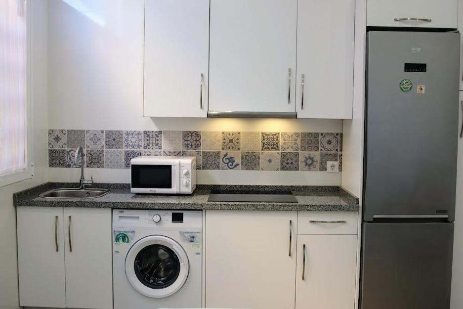 세비야 Luminoso Apartamento En El Corazon De Triana 아파트 외부 사진