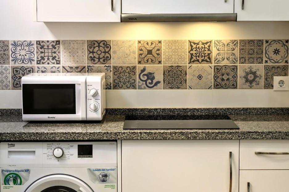 세비야 Luminoso Apartamento En El Corazon De Triana 아파트 외부 사진