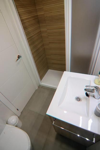 세비야 Luminoso Apartamento En El Corazon De Triana 아파트 외부 사진