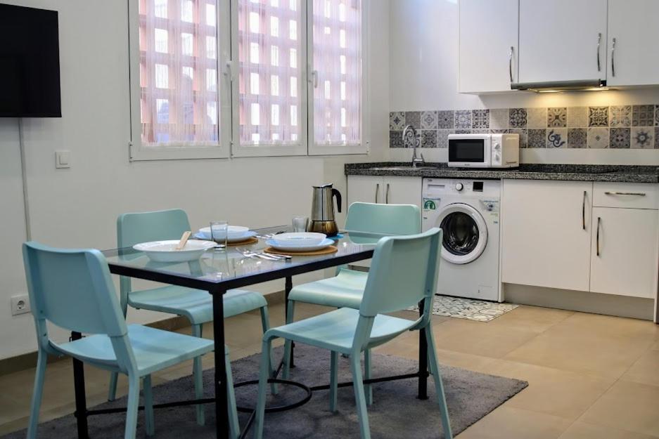 세비야 Luminoso Apartamento En El Corazon De Triana 아파트 외부 사진